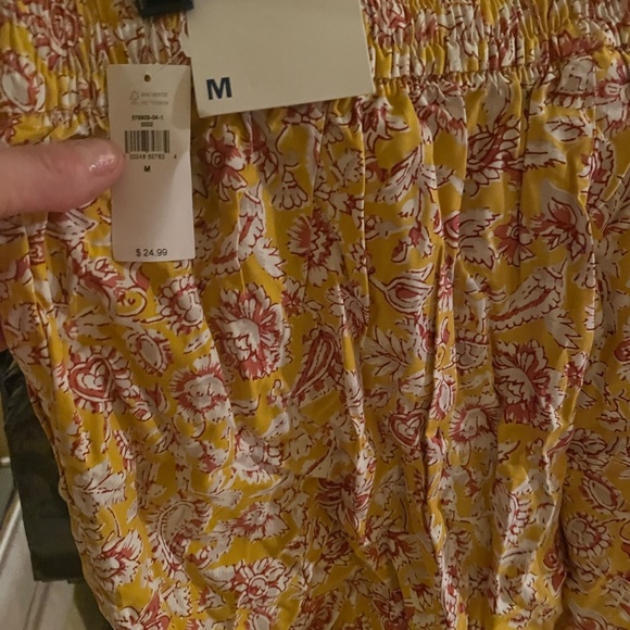 Tie shorts - Picture 3 of 5